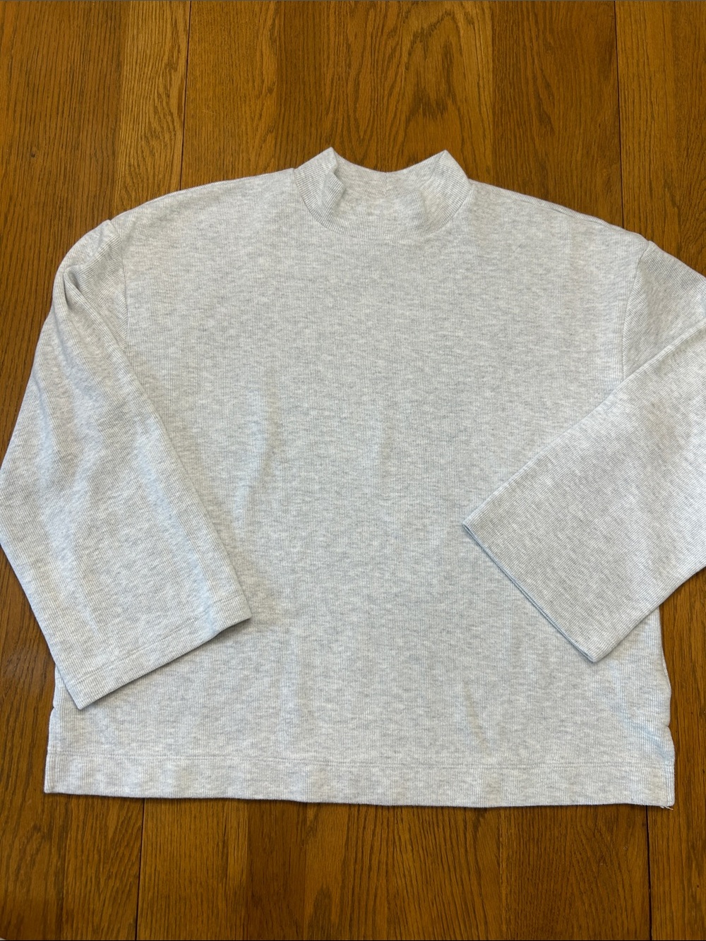Old Navy Womens Oversized Light Gray Mock Neck Sweater Size Medium